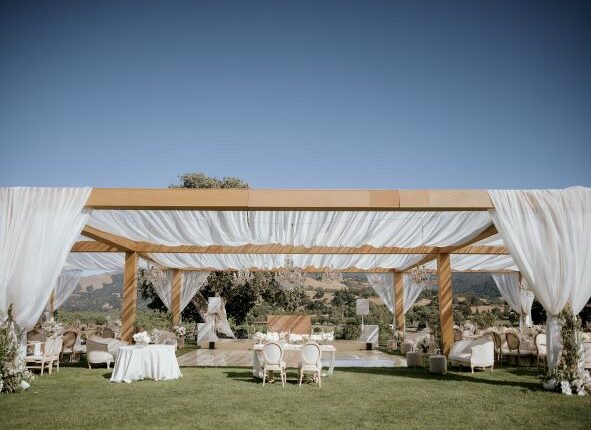 Outdoor Reception Magic at Sunstone Winery
