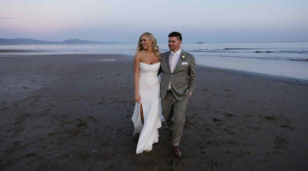 Take your pick of the perfect beach wedding picture
